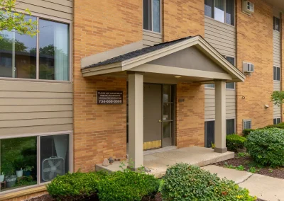 Wyndham hills apartment community building, front door side shot